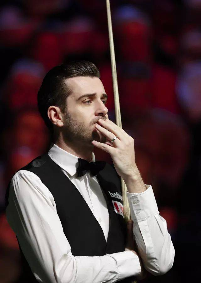 也彰显了中 也彰显了中