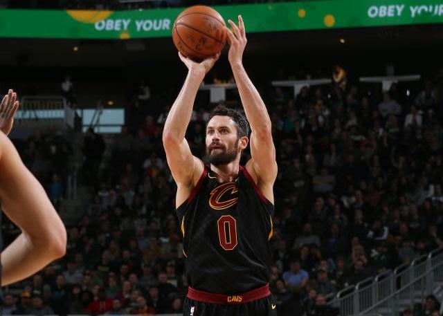 心目中树立 心目中树立